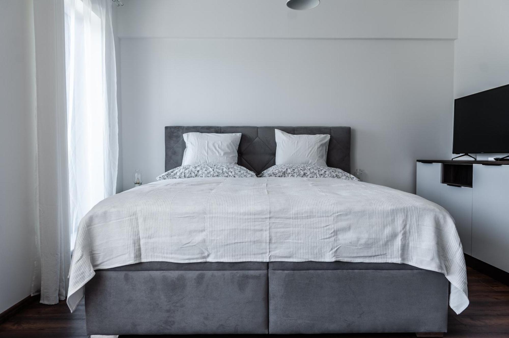 Besen Apartment *