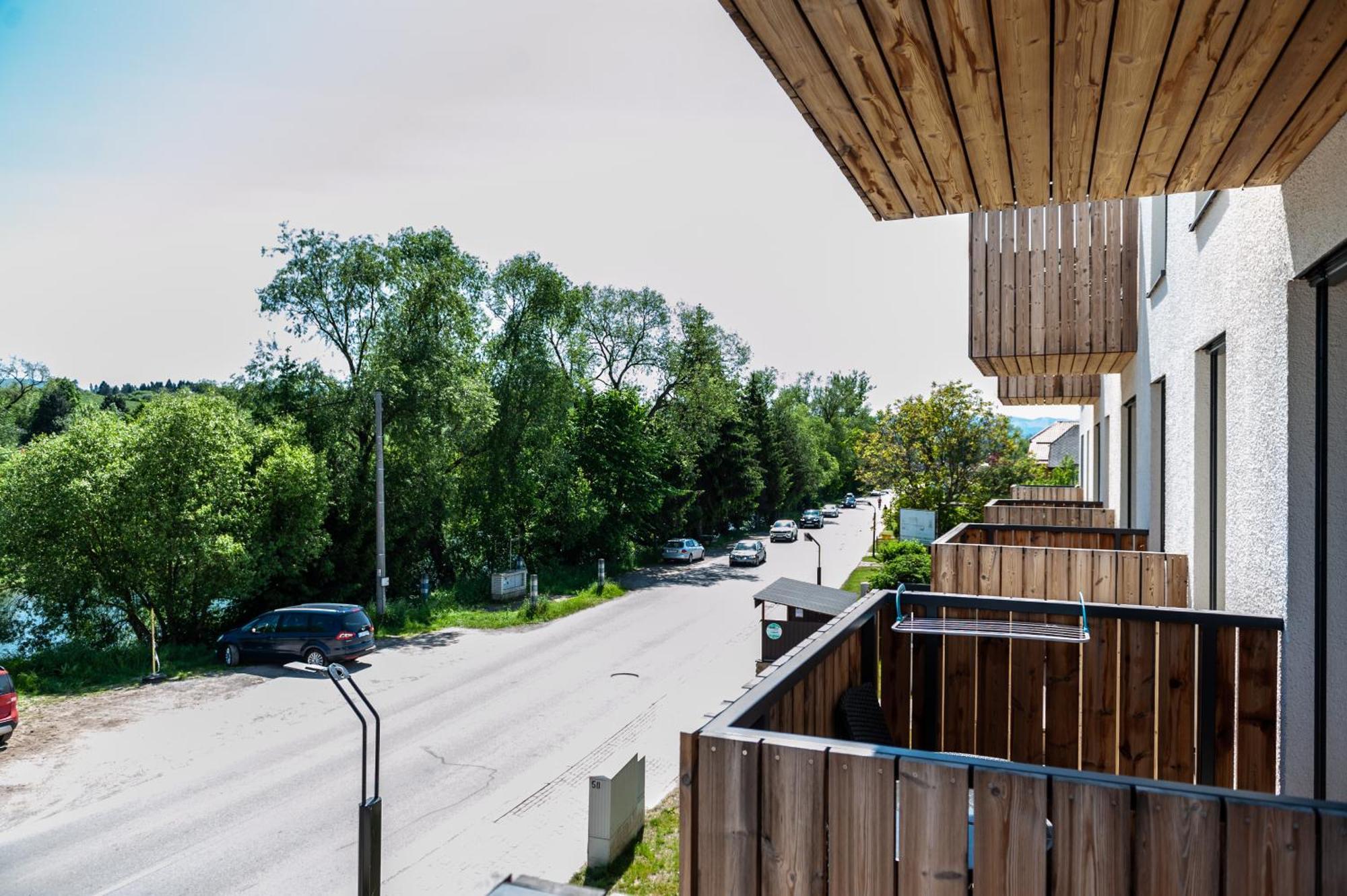 Besen Apartment *